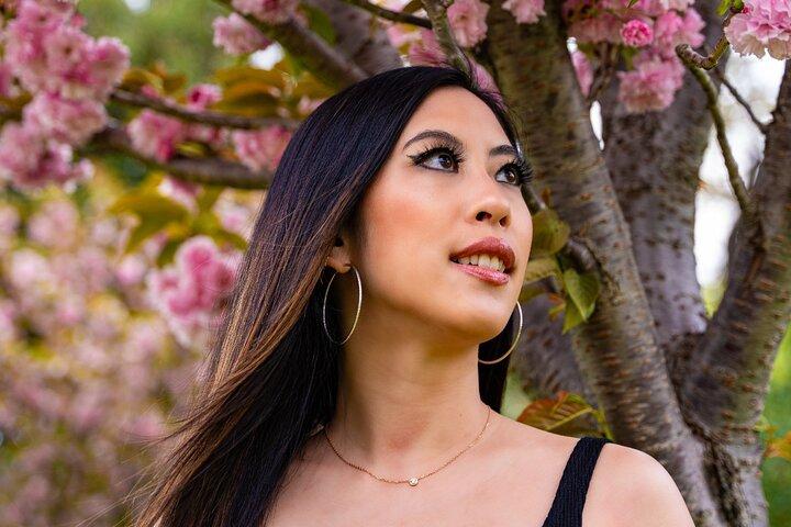 Iconic and Timeless Osaka Castle Private Photoshoot