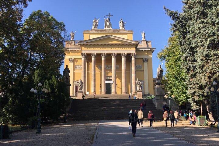 Private Eger Wine & Cultural Heritage Tour from Budapest