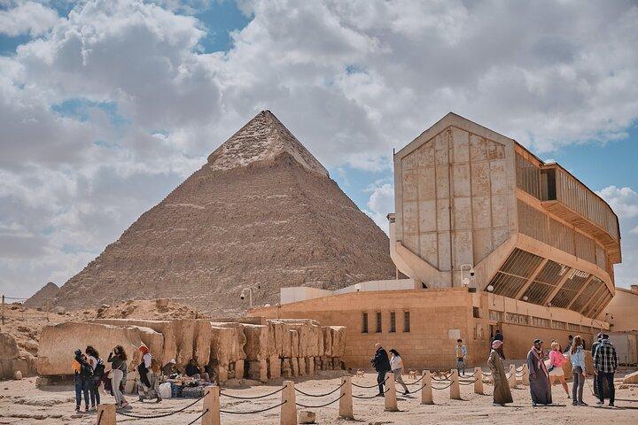 Private Full Day Tour from Giza to Memphis