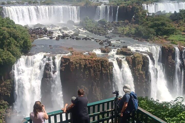 PRIVATE - Iguazu Falls BRA and ARG sides in 2 days + boat option