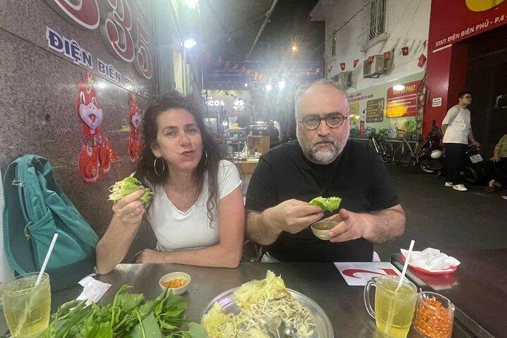 Ho Chi Minh City Street Food Private Tour With Local Students
