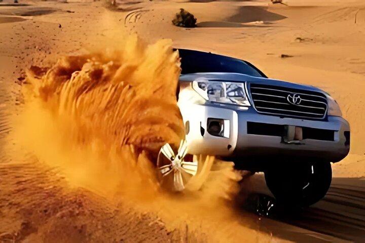 Premium Desert Safari in Dubai with Buffet Dinner