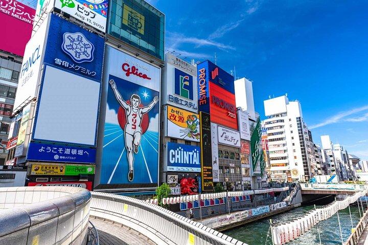 Tour Famous Spots in Osaka by Private Car