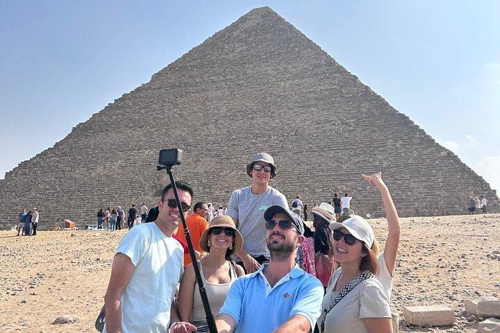 Giza Pyramids Private Tour with Egyptologist Guide