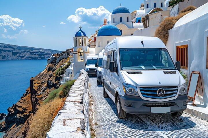 Santorini: Shuttle - Bus Port to Hotels or Airport