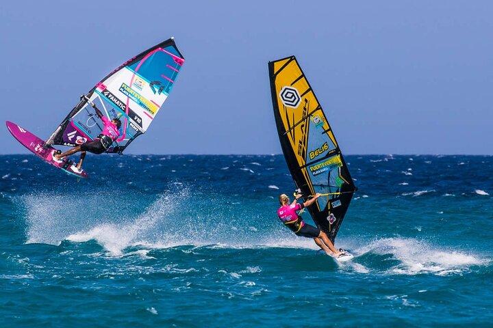 Exhilarating One Day Windsurfing Adventure