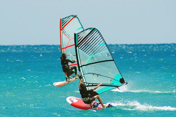 Exhilarating One Day Windsurfing Adventure