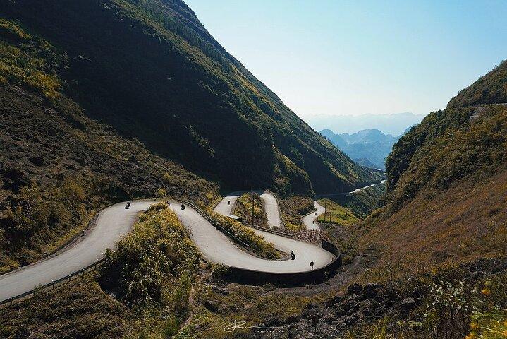 4 Day Loop Tour from Hanoi