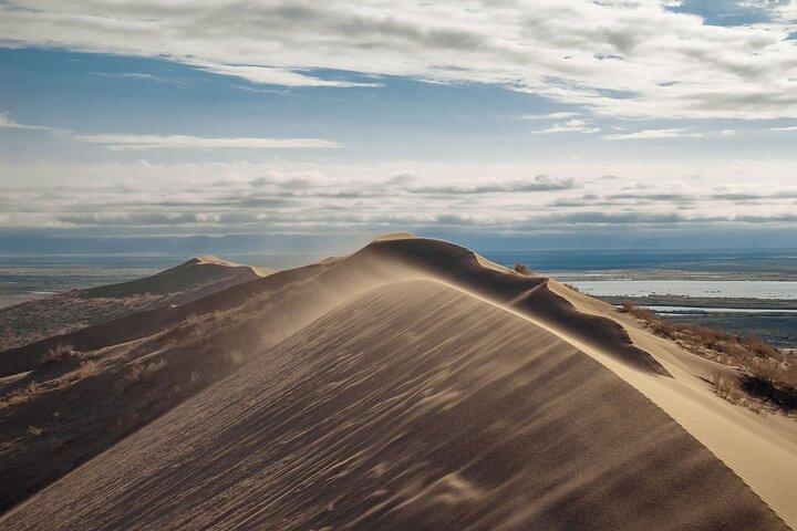 Altyn-Emel Jeep Tour: Singing Dune, Aktau & Katutau Mountains