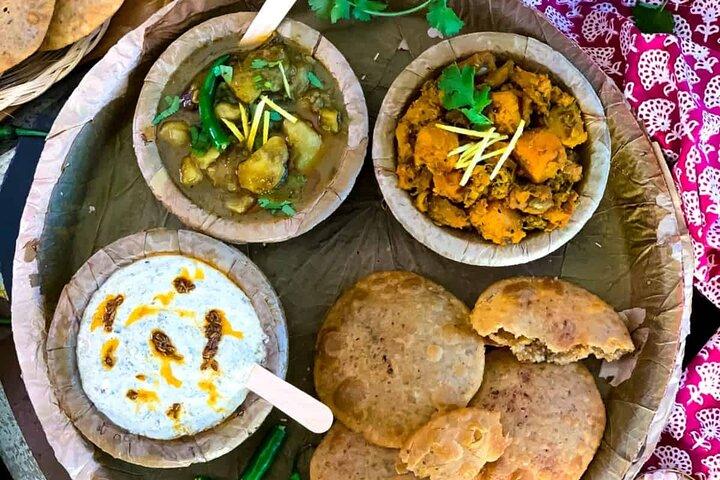 Tuk-Tuk Half-Day Tour with Boat Ride & Traditional Breakfast