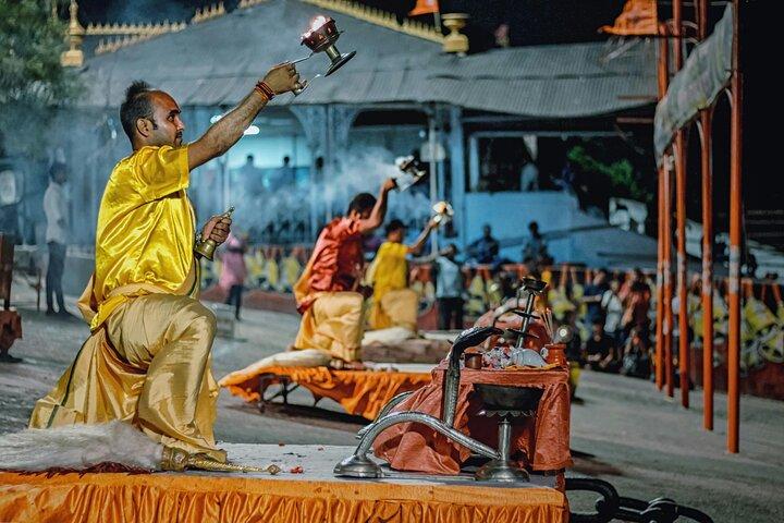 Tuk-Tuk Half-Day Tour with Boat Ride & Traditional Breakfast