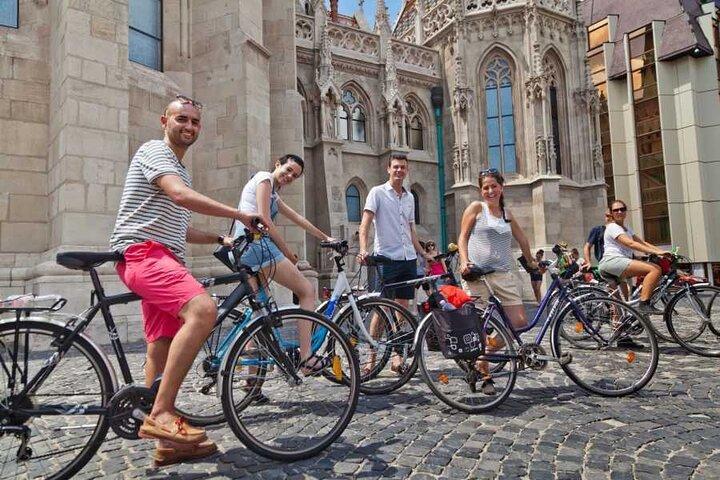 Budapest & Buda Castle E-bike Tour with a local guide