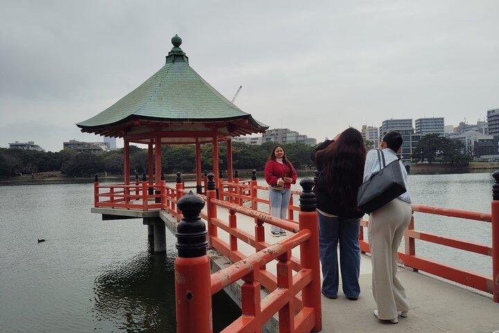 Fukuoka: Fukuoka Castle and Ohori Park Guided Tour