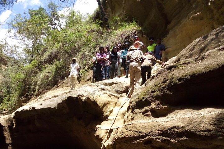 Hells Gate and Lake Naivasha Guided Bike Tour From Nairobi