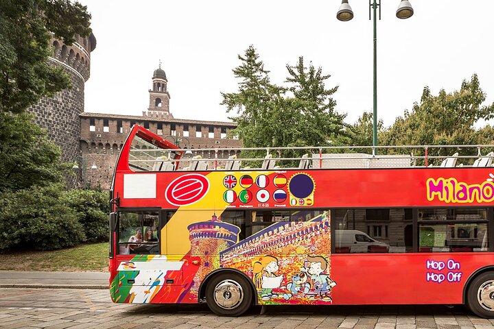 Hop-On Hop-Off Bus Tour in Milan Panoramic Icons Aboard + Ebook