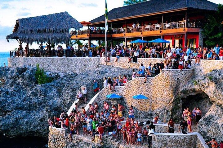 Negril Seven Mile Beach and Ricks Cafe Tour from Montego Bay