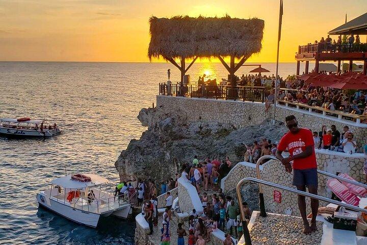 Negril Seven Mile Beach and Ricks Cafe Tour from Montego Bay
