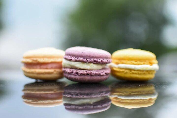 Seine River Cruise Tour and Optional Macaron Tasting