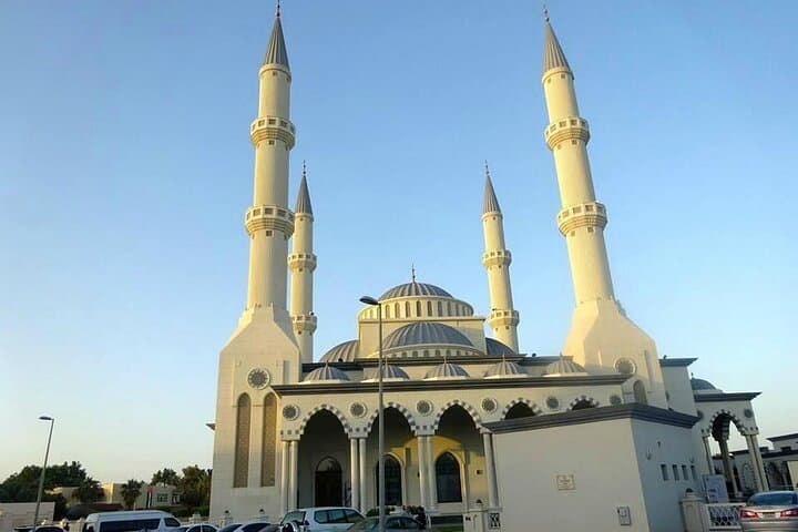 Dubai City Tour with Blue Mosque, Iconic Landmarks & Hidden Gems