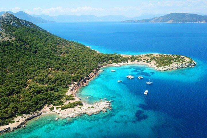 3 Island Cruise from Athens Unlimited Food Wine and Scenic Views