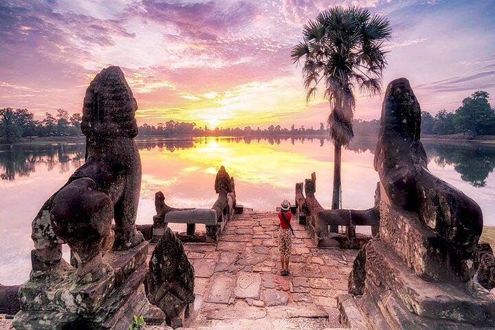 Private Full Day Tour in Srah Srang & Grand Circuit