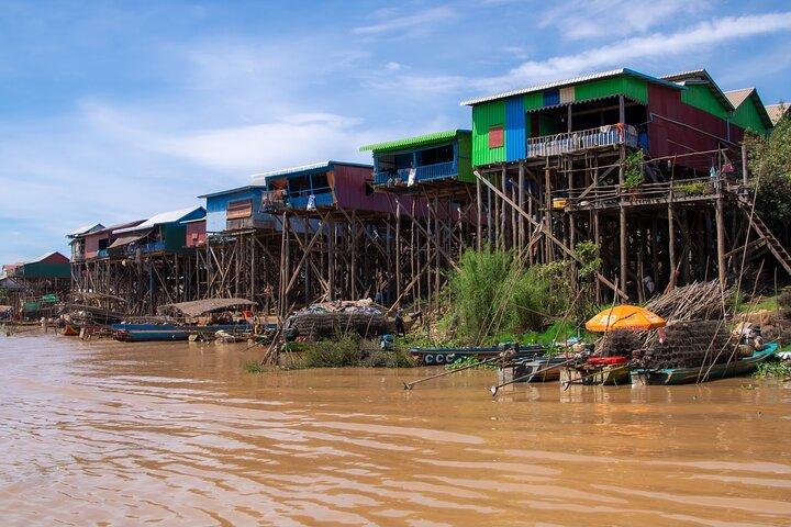Sunset tour of Kampong Phluk stilts home village