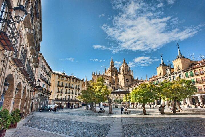 Madrid Private Segovia and La Mancha Windmills Day Trip