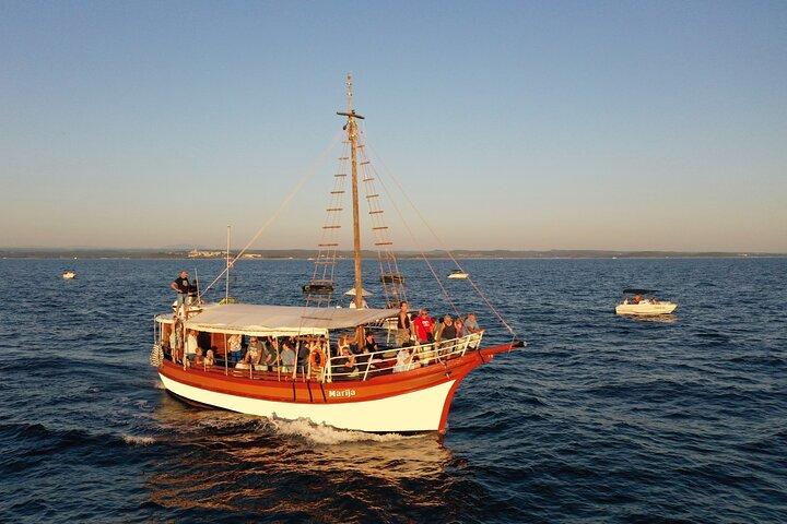 From Poreč to Rovinj, Vrsar & Lim Bay by Boat with Lunch