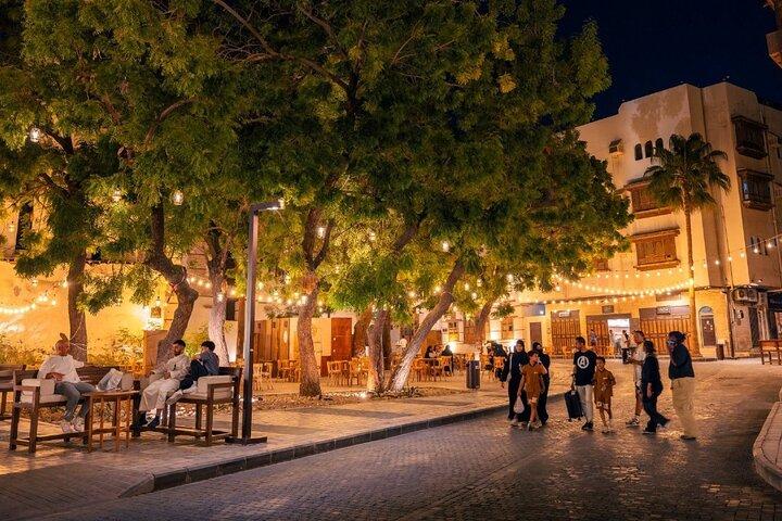 Jeddah: Al-Balad Old Town Historical City Guided Tour