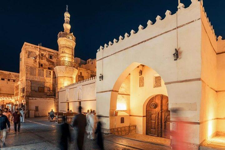 Jeddah: Al-Balad Old Town Historical City Guided Tour