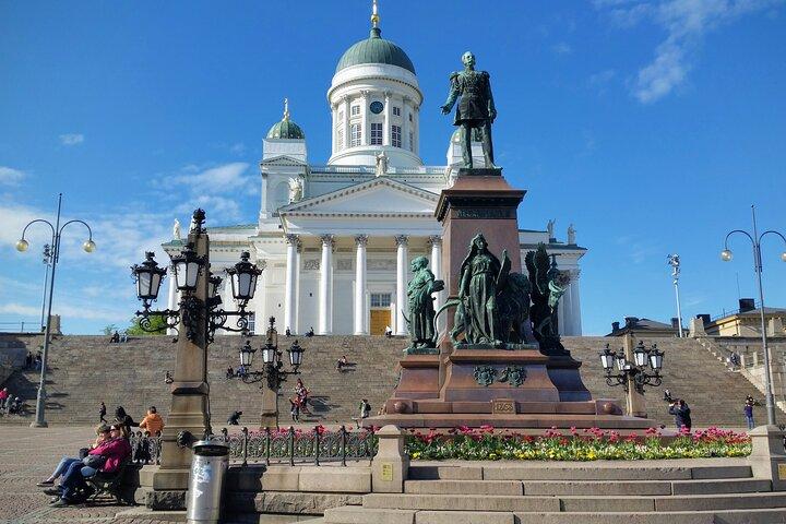 Helsinki Essentials Walking Tour: Sights, History and Culture
