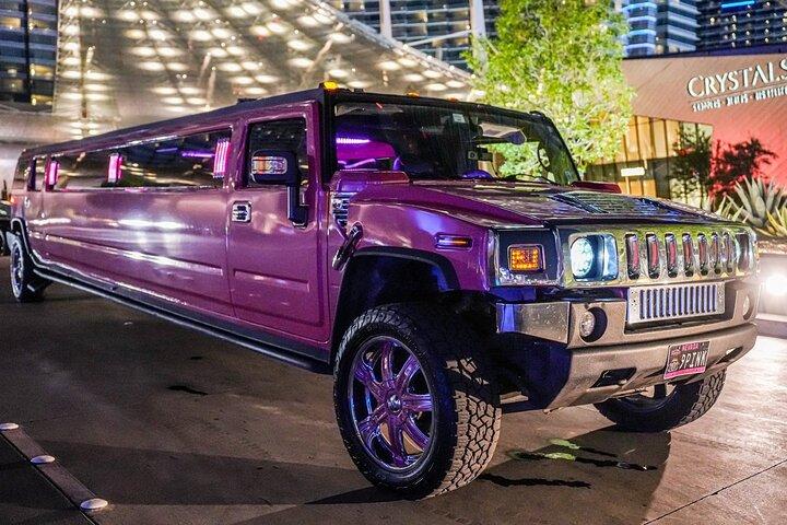 Las Vegas Limo Tour with Champagne and Nightclub Entry