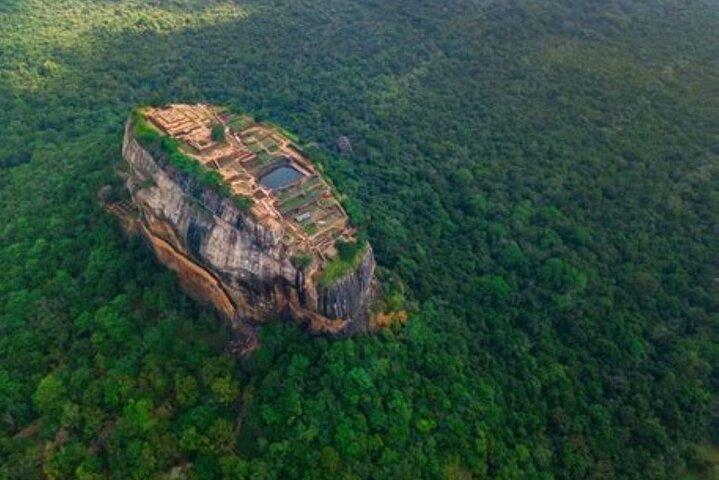 02 Days Fascinating Tour Colombo,Sigiriya,Safari,Dambulla,Kandy