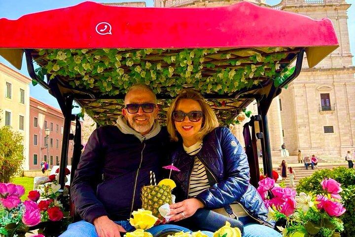 Lisbon Historic Tuk Tuk Adventure with Free Polaroid Pictures