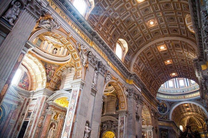 Vatican City: Skip the Line Access to St Peter Basilica
