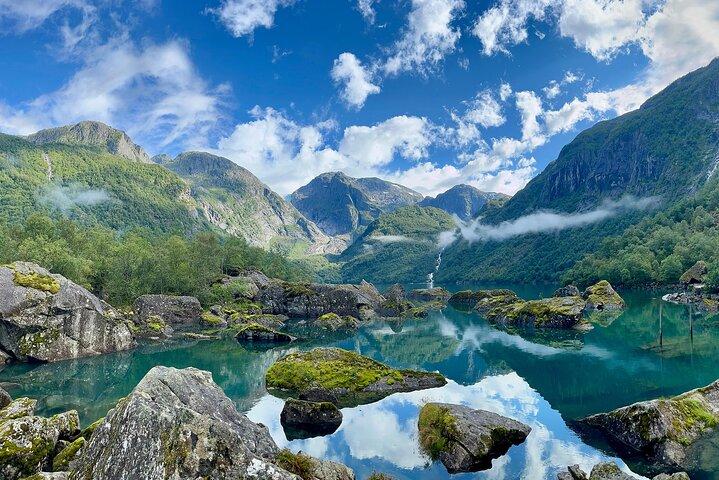 Bergen: Bondhus Glacier Lake & National Park w/Lunch in Rosendal