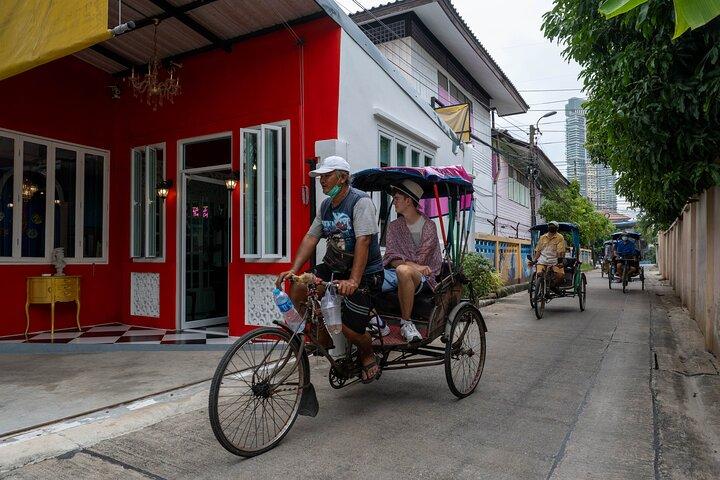 Rickshaw & Hike the Colors of Bangkok jungle