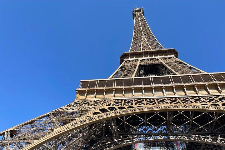 Eiffel Tower with Optional Summit Guided Group Tour