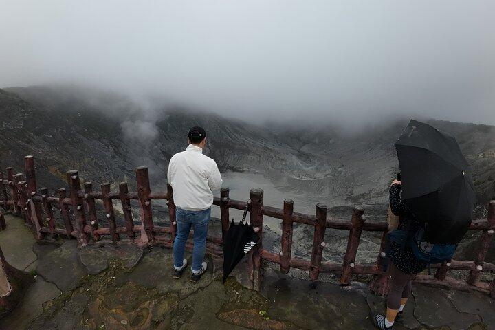 Bandung Volcano Sightseeing and Hot Spring Private Tour