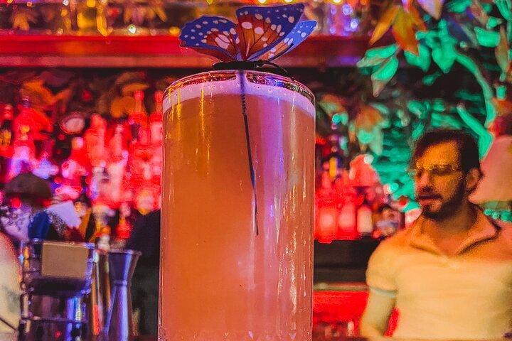 Thursday Night Bar Crawl in Guadalajara Mexico