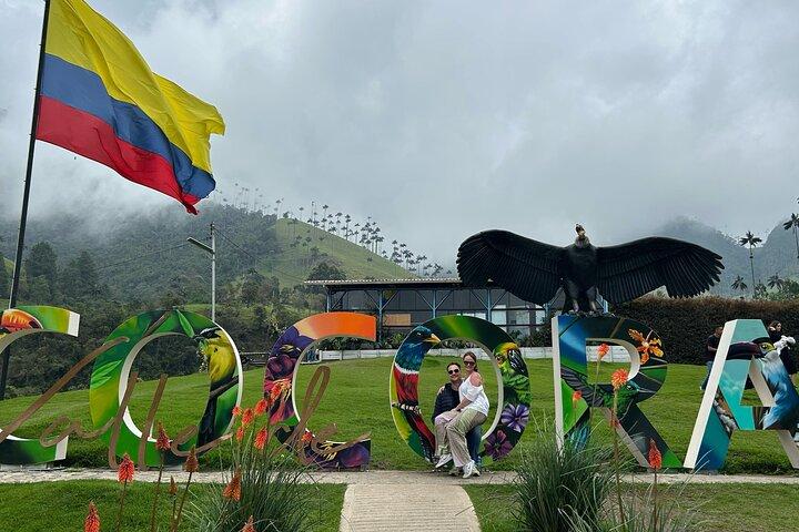 Private Tour to Salento, Cocora Valley and Philandia