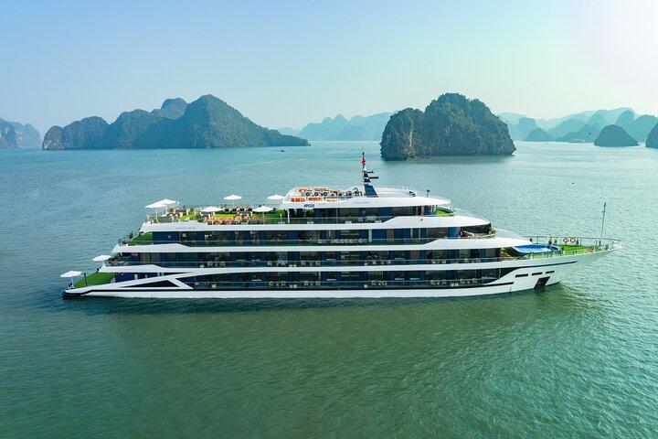 New Doria Cruise Luxury 3 Days 2 Nights with roundtrip transfer