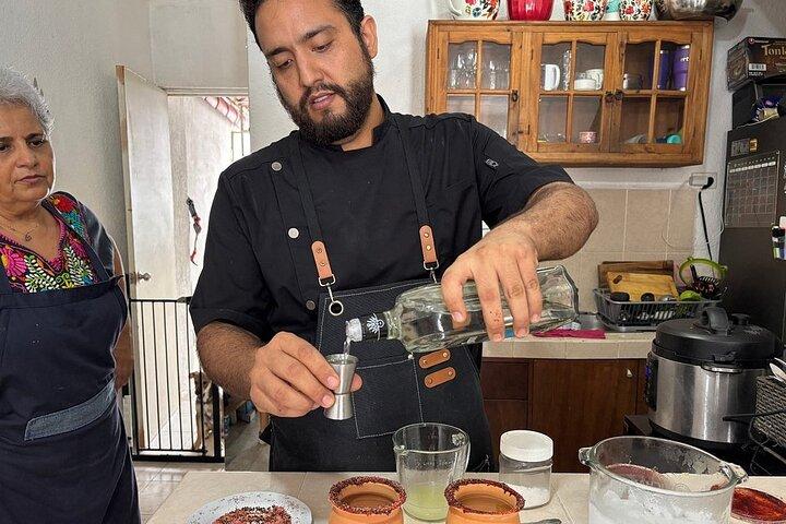 Private Authentic Mexican Cooking Class in Cancun with Alberto