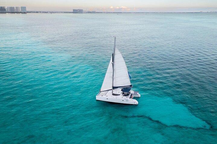 Isla Mujeres Premium Tour Transportation & Dock fee Included