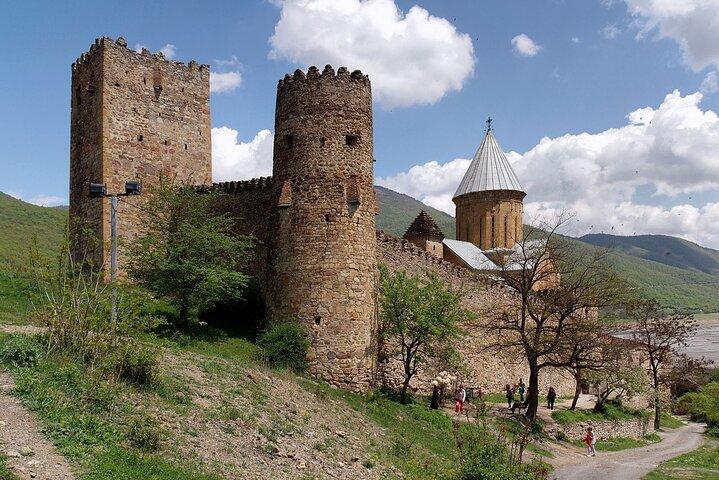 Kazbegi and Gudauri Day Trip from Tbilisi