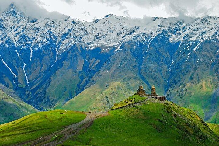 Kazbegi, Gudauri and Ananuri Day Tour from Tbilisi