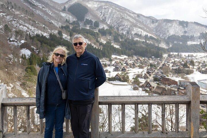 ENGLISH SPEAKING Private Full Day Tour Shirakawago/ Takayama
