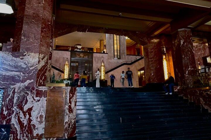 EXCLUSIVE TOUR to Palacio de Bellas Artes - small groups