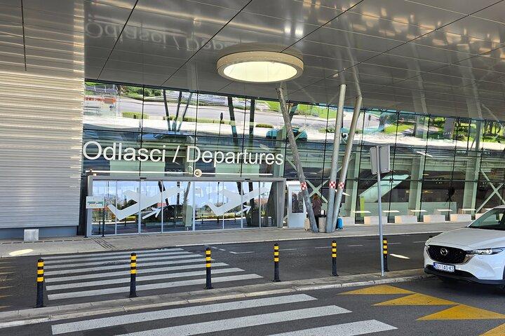 Private Transfer: Dubrovnik City to Dubrovnik Airport