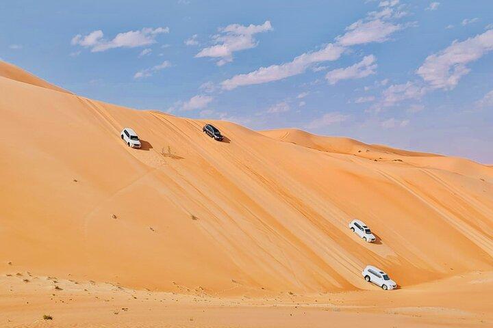 Liwa Full-Day Desert Safari Tour from Abu Dhabi – 4x4 Adventure